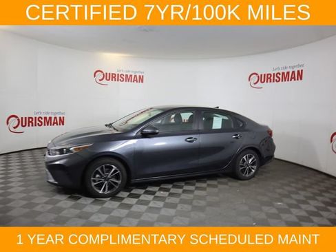 Used 2023 Kia Forte LXS w/ LXS Technology Package FWD image 8