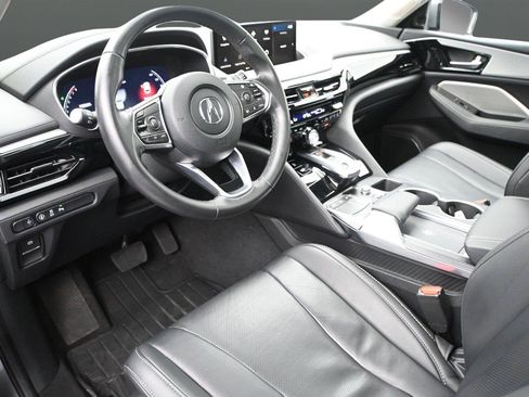 Used 2023 Acura MDX SH-AWD w/ Technology Package image 2