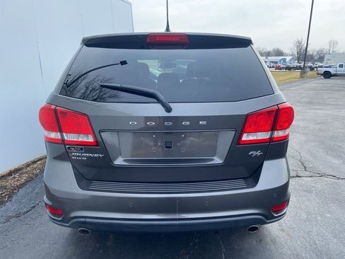 Used 2015 Dodge Journey R/T w/ Flexible Seating Group image 9