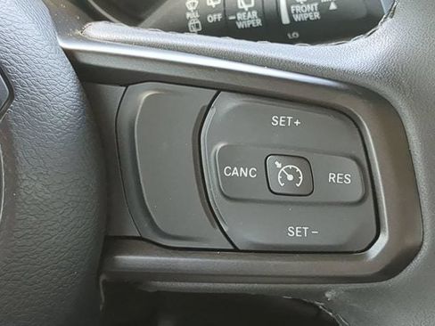 Used 2023 Jeep Wrangler Unlimited w/ 8.4" Radio Group AWD/4WD image 22