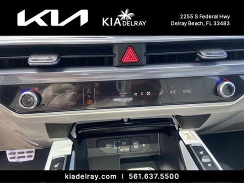 New 2026 Kia Sorento SX Prestige image 22