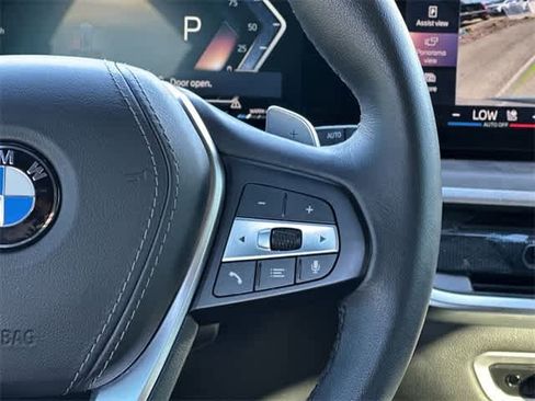 Used 2025 BMW X5 xDrive40i w/ Climate Comfort Package image 9