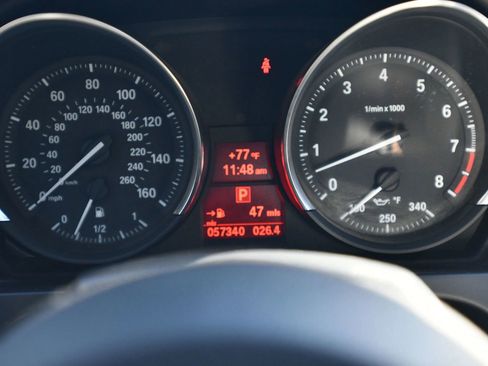 Used 2011 BMW Z4 sDrive30i w/ Premium Pkg image 22