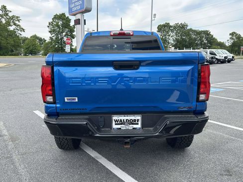 Used 2023 Chevrolet Colorado ZR2 w/ ZR2 Convenience Package III AWD/4WD image 5