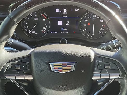 Used 2023 Cadillac XT6 Premium Luxury w/ Technology Package image 11
