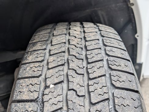 Used 2024 RAM 1500 Classic SLT RWD image 32