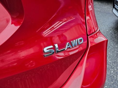 Used 2017 Nissan Rogue SL w/ SL Premium Package AWD/4WD image 9