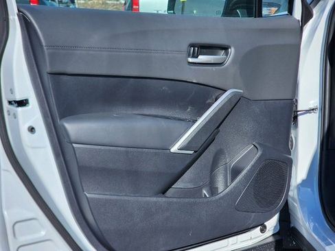 New 2026 Toyota Corolla Cross XLE image 12