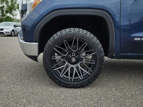 Used 2022 GMC Sierra 1500 SLE w/ Remote Start Package AWD/4WD image 10