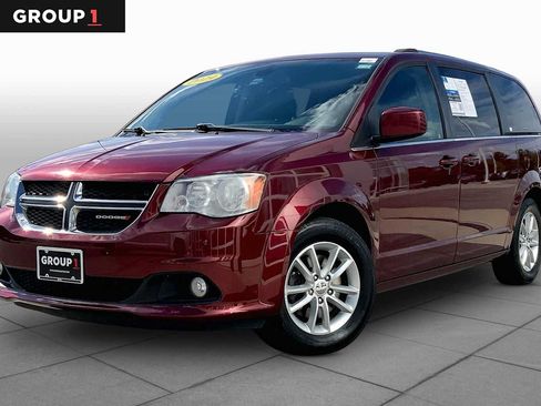 Used 2019 Dodge Grand Caravan SXT FWD image 1