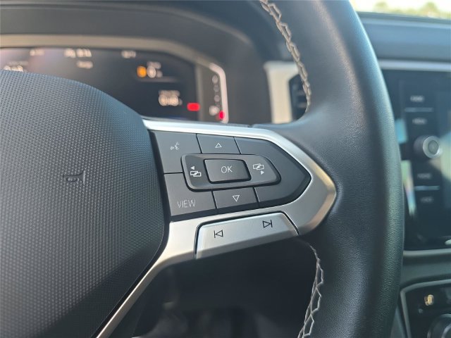 Used 2022 Volkswagen Atlas Cross Sport SE FWD image 23
