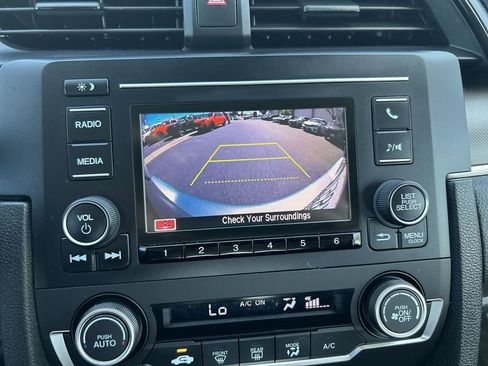 Used 2020 Honda Civic LX image 17