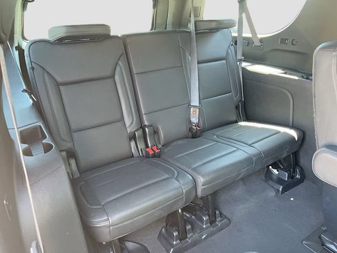 Used 2023 GMC Yukon XL Denali w/ Denali Reserve Package AWD/4WD image 30