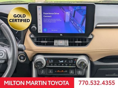Used 2023 Toyota RAV4 XLE Premium FWD image 18