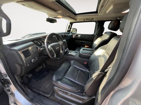 Used 2009 HUMMER H2 Luxury image 18