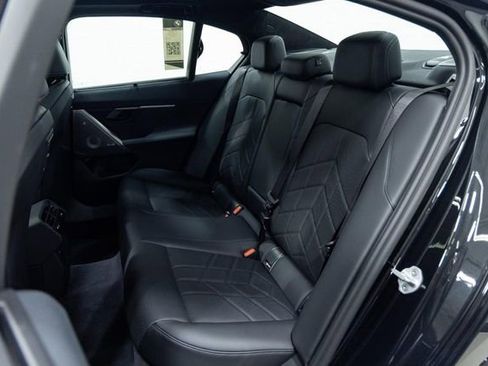 New 2027 BMW 540i xDrive AWD/4WD image 25