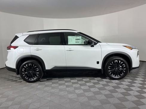 New 2026 Nissan Rogue SV image 11