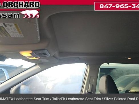 Used 2023 Nissan Rogue SV w/ SV Premium B Package image 11