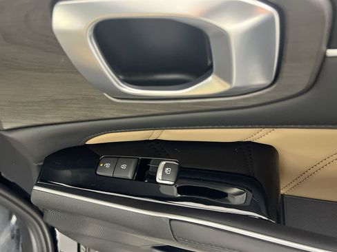 New 2026 Kia Sorento SX Prestige w/ Olive Brown Leather Package image 34