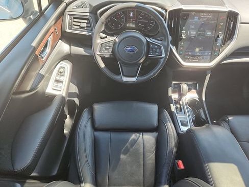 Used 2023 Subaru Ascent Touring AWD/4WD image 8