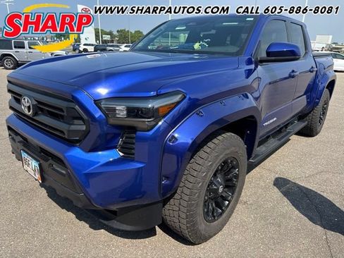 Used 2025 Toyota Tacoma SR5 AWD/4WD image 1