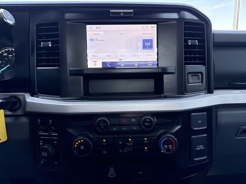 Used 2025 Ford F350 XLT w/ FX4 Off-Road Package AWD/4WD image 15