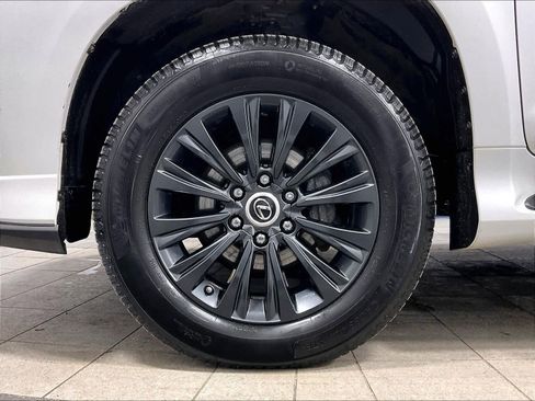 Used 2023 Lexus GX 460 Luxury w/ Sport Design Package image 7