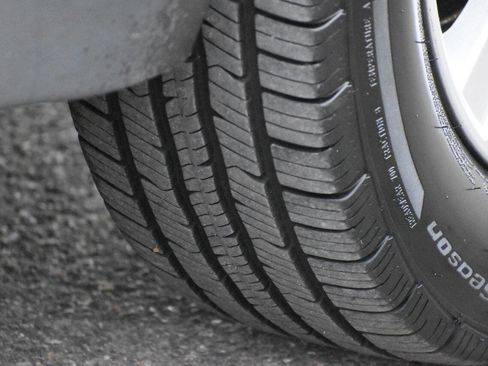 Used 2012 Subaru Forester 2.5X w/ Alloy Wheel Pkg image 34