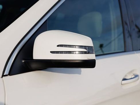 Used 2016 Mercedes-Benz GL 450 4MATIC image 33