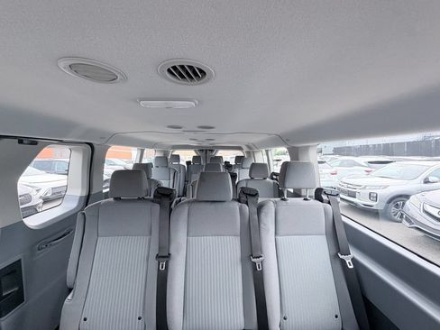 Used 2019 Ford Transit 350 XLT RWD image 26