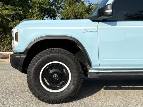 Certified 2024 Ford Bronco Heritage Edition AWD/4WD image 5