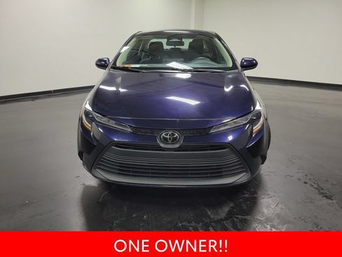 Used 2024 Toyota Corolla LE FWD image 3