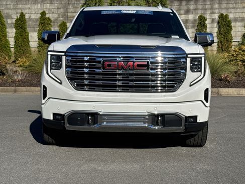 Used 2025 GMC Sierra 1500 Denali w/ Denali Reserve Package image 3