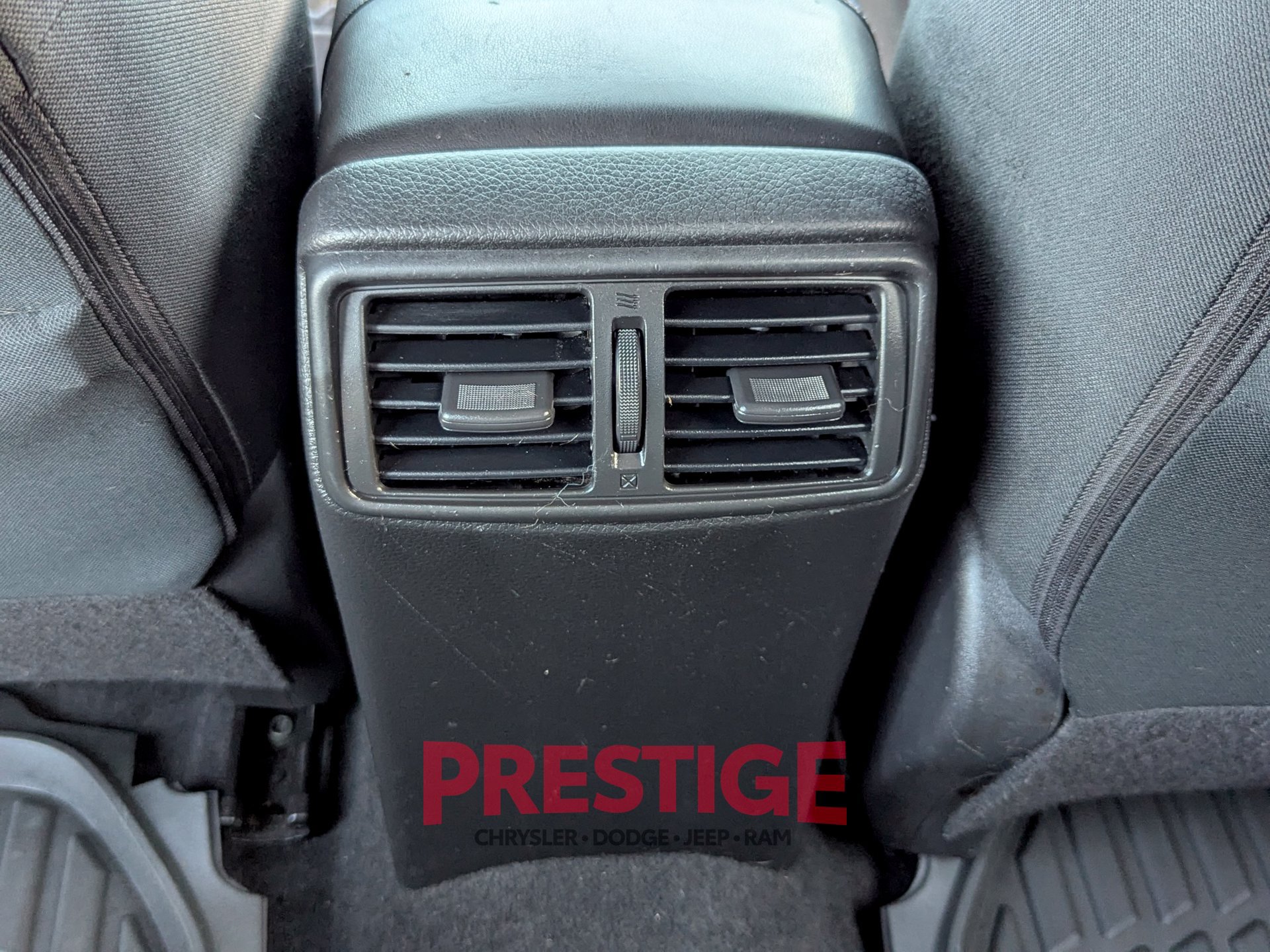 Used 2020 Nissan Rogue S FWD image 24