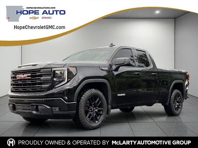 Used 2025 GMC Sierra 1500 Elevation