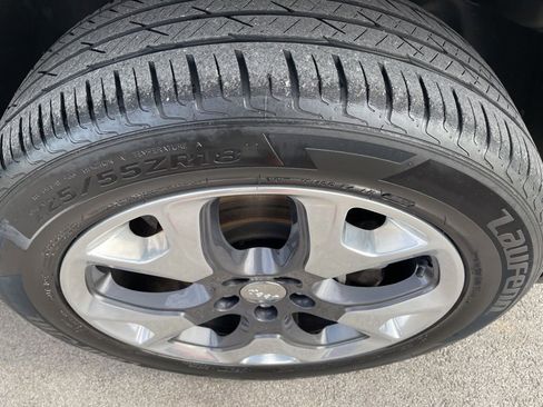 Used 2018 Jeep Compass Limited image 30