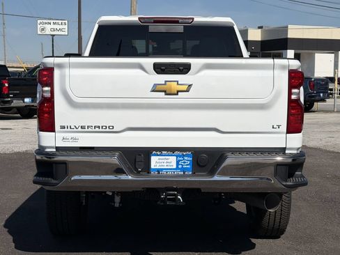 New 2026 Chevrolet Silverado 2500 LT AWD/4WD image 19