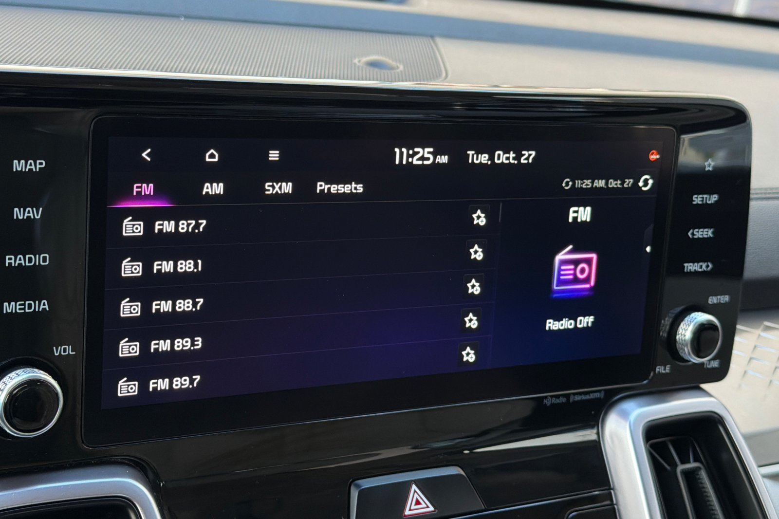 Used 2023 Kia Sorento EX FWD image 19