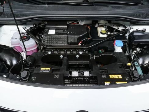 Used 2024 Volkswagen ID.4 2WD image 31