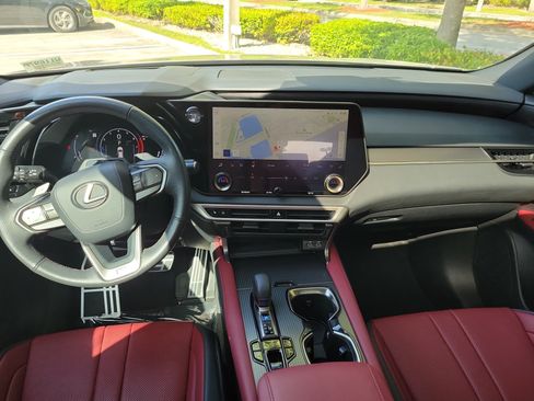 Used 2024 Lexus RX 350 F Sport w/ Convenience Package AWD/4WD image 17