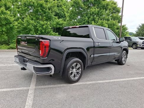Used 2025 GMC Sierra 1500 SLT AWD/4WD image 6