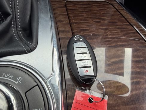 Used 2020 Nissan Armada SL w/ Premium Package image 49