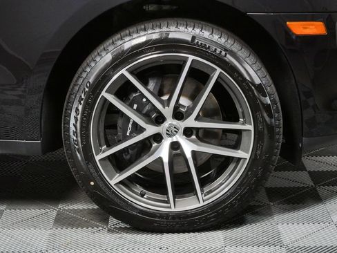 New 2026 Porsche Macan Turbo AWD/4WD image 40