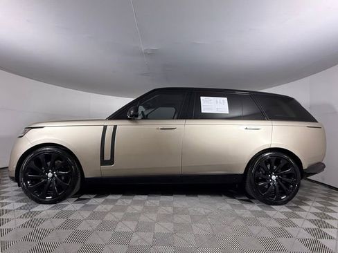 Used 2023 Land Rover Range Rover Long Wheelbase Autobiography AWD/4WD image 3