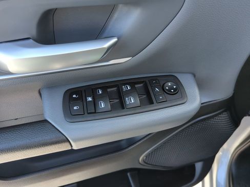 Used 2022 RAM 1500 Big Horn image 19