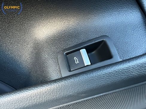 Used 2018 Audi A4 2.0T Ultra Premium w/ 18" Wheel Package image 40