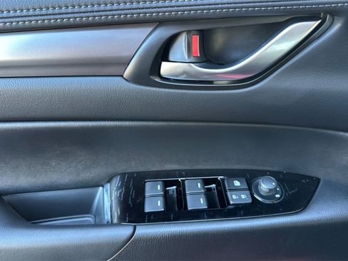 New 2025 MAZDA CX-5 AWD 2.5 S w/ Preferred Package image 9