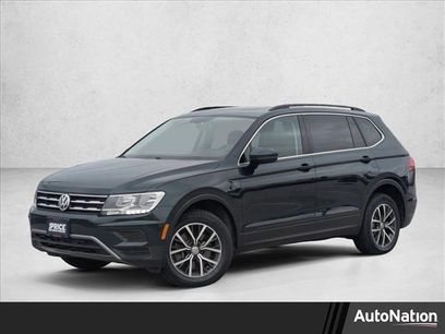 Used 2019 Volkswagen Tiguan SE w/ Panoramic Sunroof Package