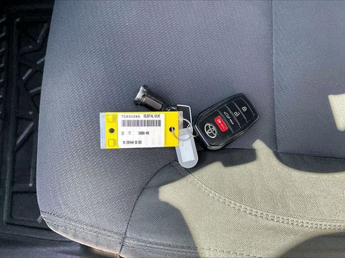 Used 2023 Toyota Tundra SR w/ SR Tow Package AWD/4WD image 33