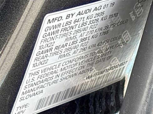 Used 2019 Audi Q8 Prestige w/ Year 1 Package image 34